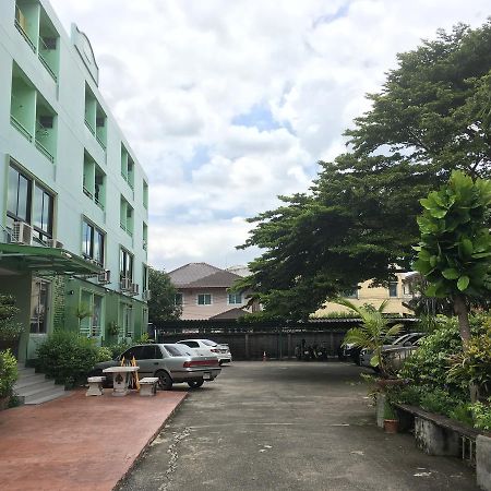 Chanmuan Resident Bangkok Exterior foto